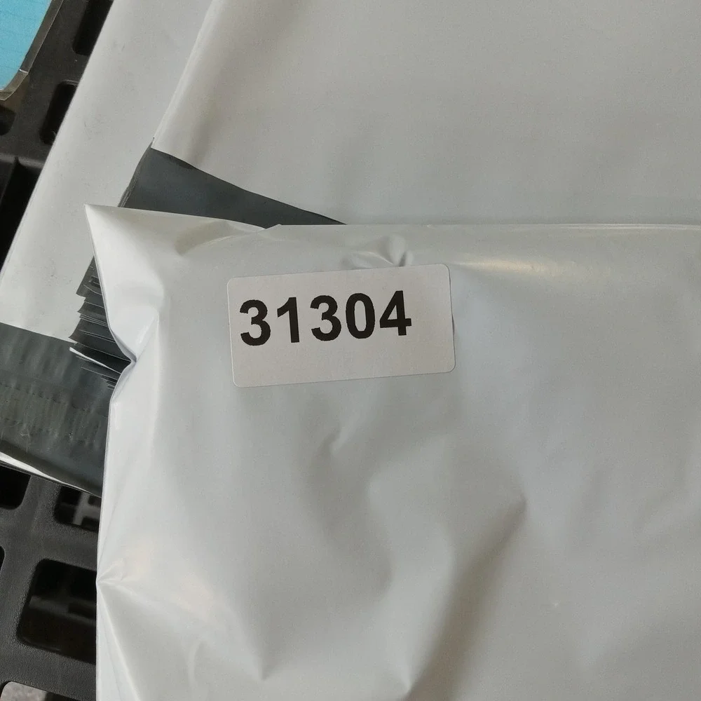 Everlane Shirt Mens XS Crewneck Light Blue 100% Cotton Pocket Tee USA Made - Picture 7 of 7